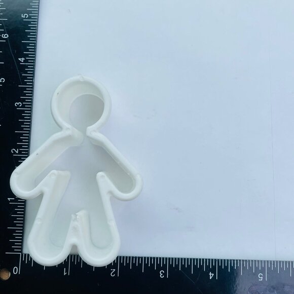 Gingerbread Man Cookie Cutter For Baking & Holiday Fun 3.5 inch Push Through - Picture 3 of 3
